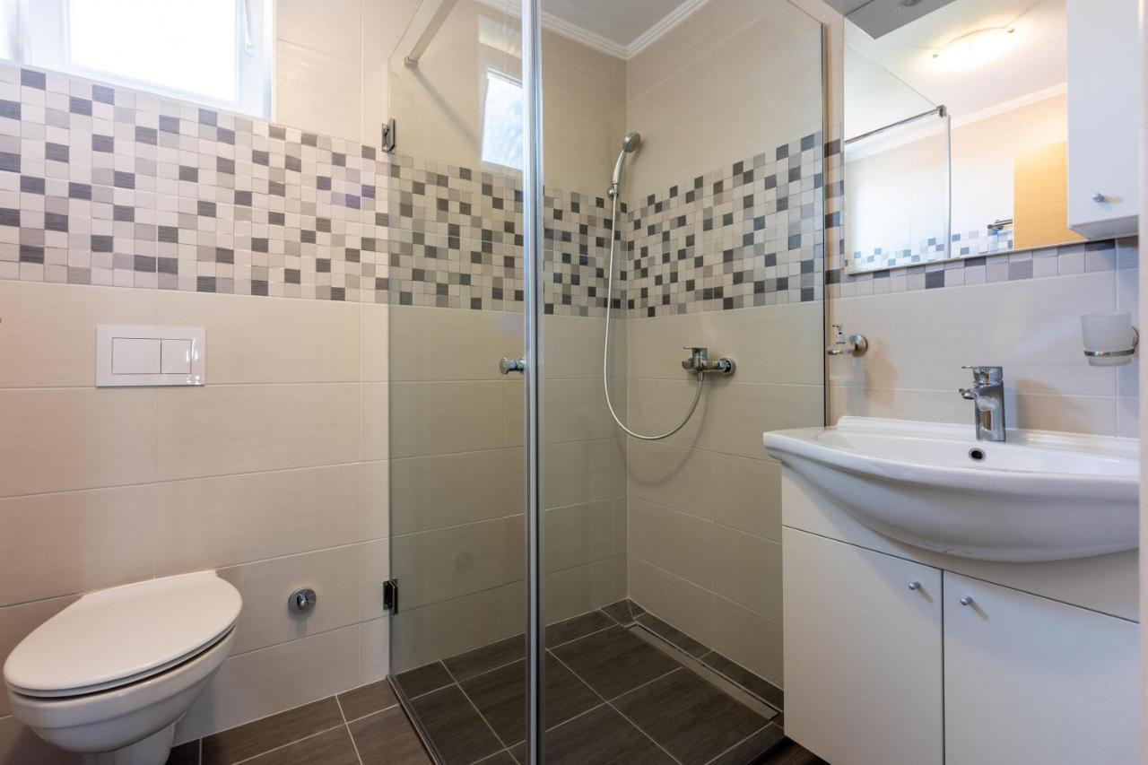 Apartments Mirela Crikvenica Zewnętrze zdjęcie
