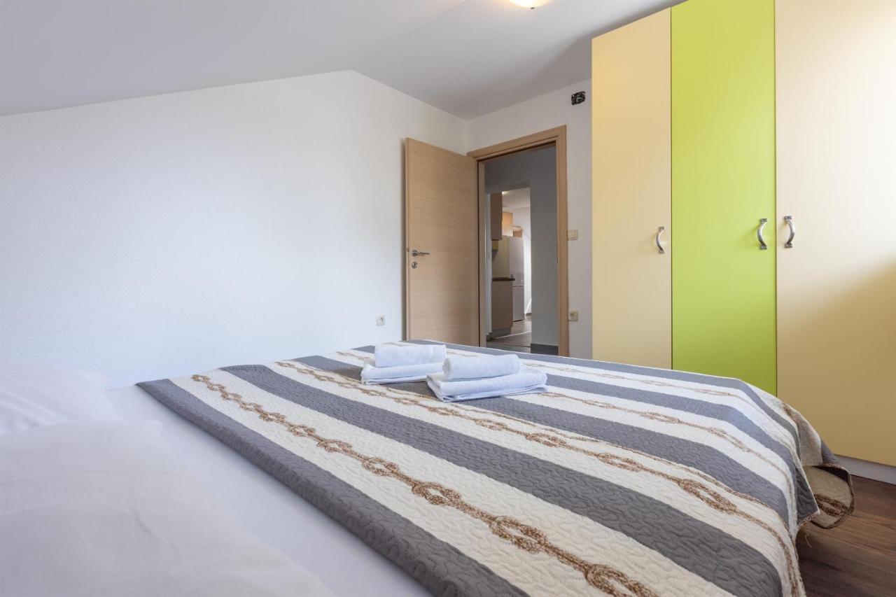 Apartments Mirela Crikvenica Zewnętrze zdjęcie