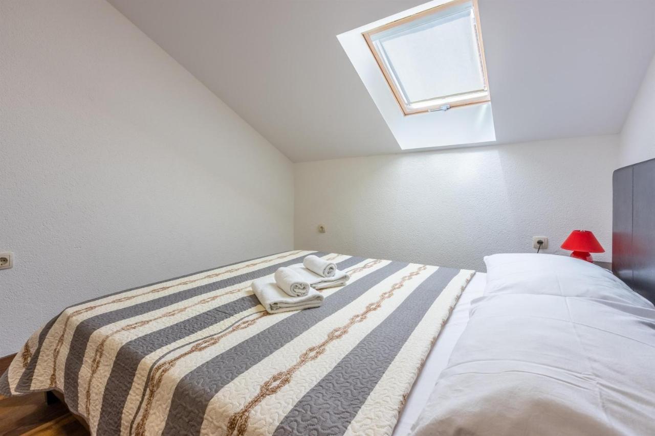 Apartments Mirela Crikvenica Zewnętrze zdjęcie