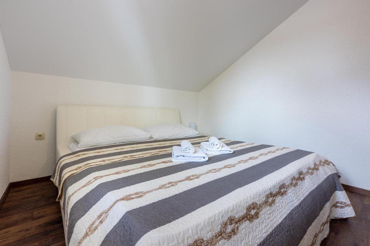 Apartments Mirela Crikvenica Zewnętrze zdjęcie