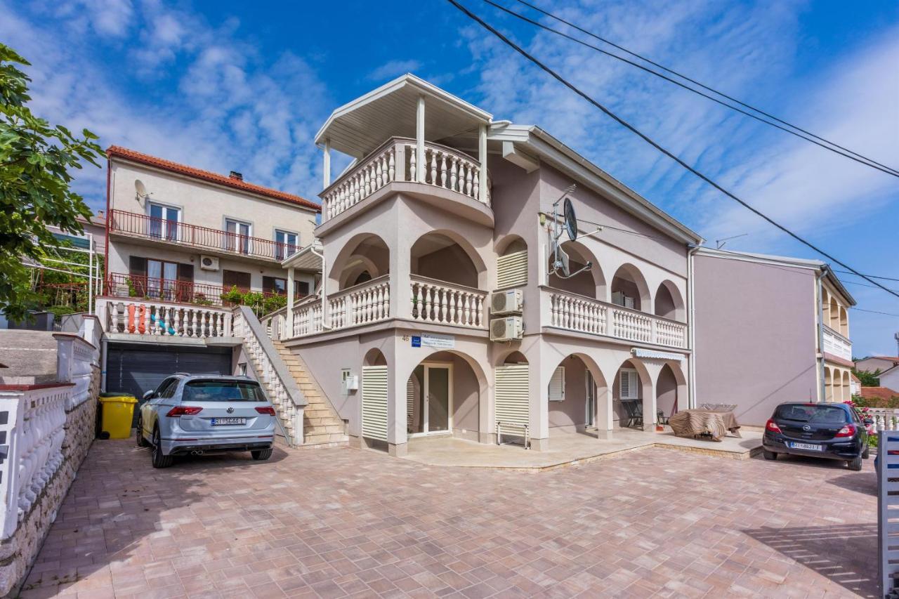 Apartments Mirela Crikvenica Zewnętrze zdjęcie
